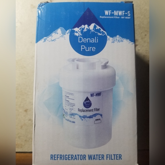 WATER FILTER FOR REFIG. - Picture 1 of 5